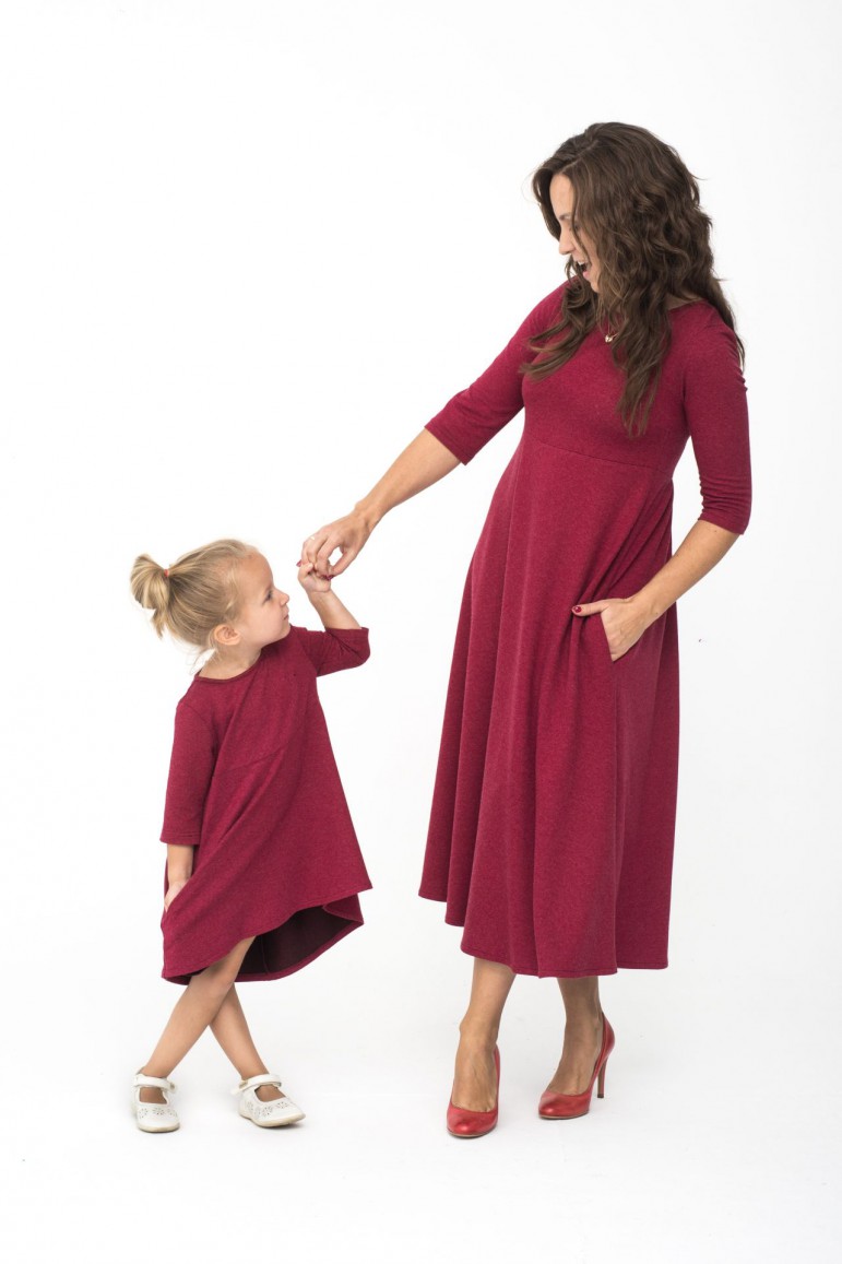2ELEGANT DRESSES WITH CHARMING BACK FOR MOTHER AND DAUGHTER MIDI VERSION- BURGUNDY