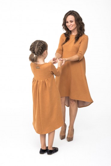 CASUAL ELEGANT DRESSES WITH EXTENDED BACK FOR MOTHER - AND DAUGHTER - CARAMEL
