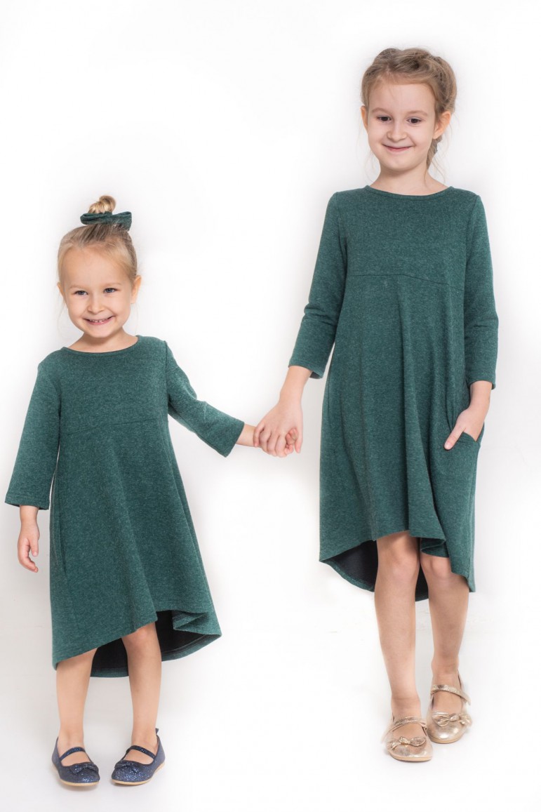 2A SET OF DRESSES WITH EXTENDED BACK FOR SISTERS - GREEN
