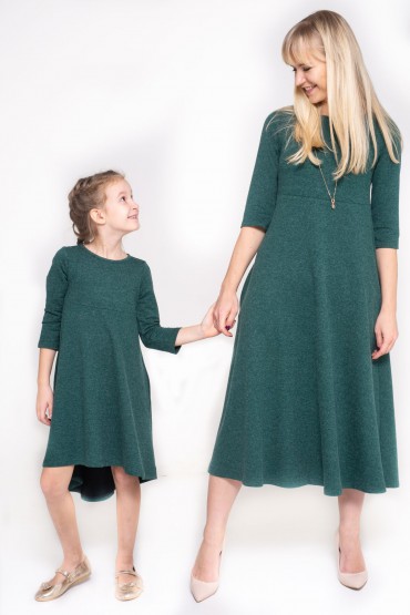 ELEGANT DRESSES WITH CHARMING BACK FOR MOTHER AND DAUGHTER - GREEN