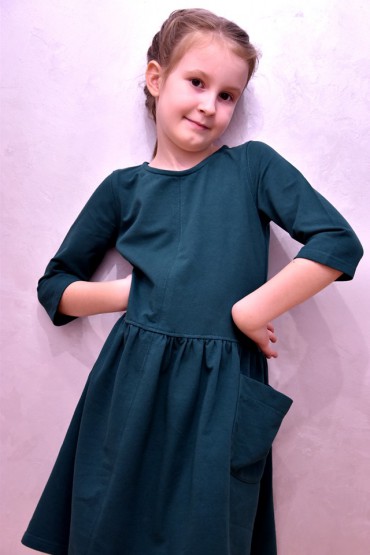 KNITTED DRESS WITH POCKETS FOR GIRL - GREEN