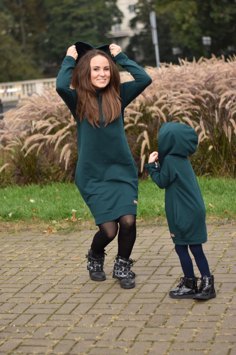 2THE SET OF OVERSIZED HOODED TUNICS FOR MOTHER AND DAUGHTER - GREEN