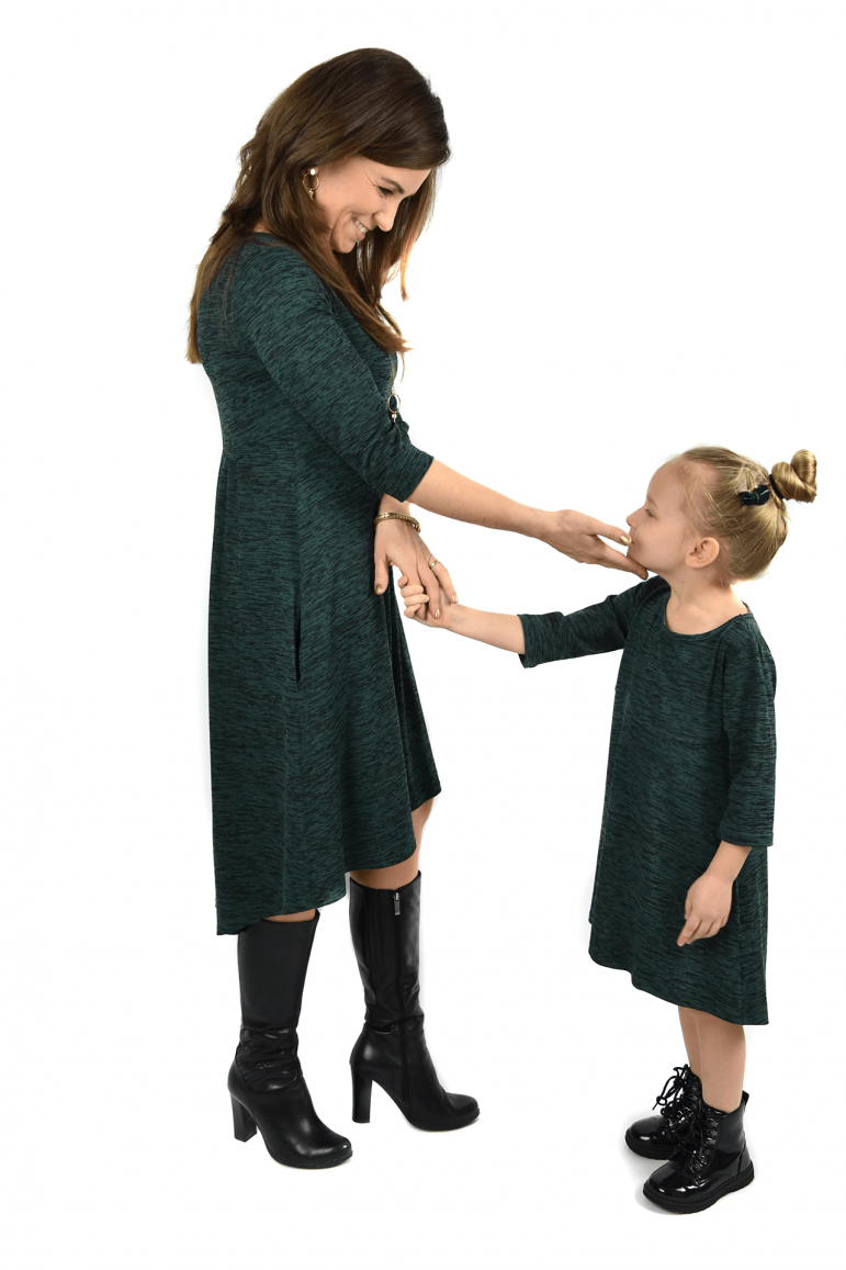2ELEGANT DRESSES WITH EXTENDED BACK FOR MOTHER AND DAUGHTER - GREEN & BLACK
