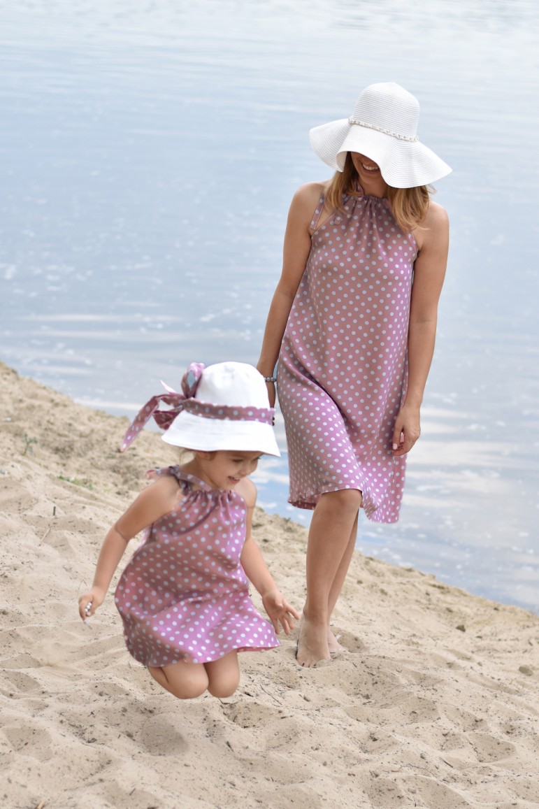 2A SET OF TRAPEZOID PINK POLKA DOT DRESSES  FOR MOTHER AND DAUGHTER