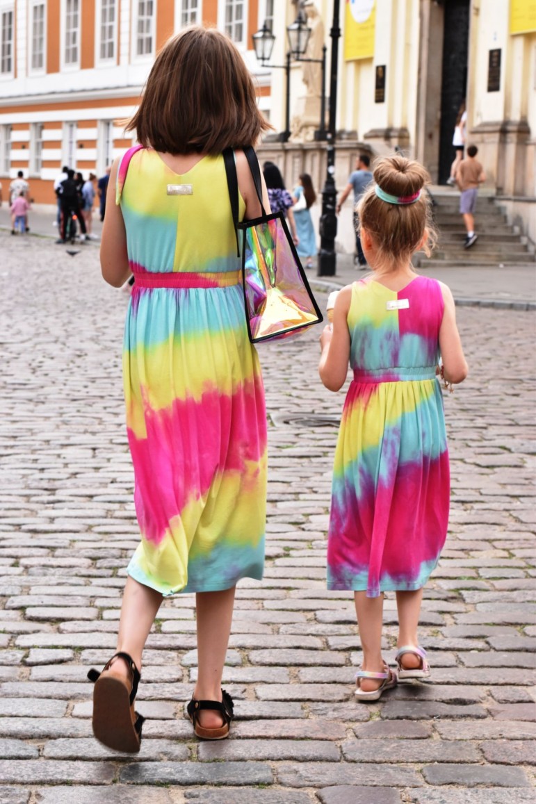 2SET OF SUMMER DRESSES FOR GIRLS WITH TIE BANDS - RAINBOW