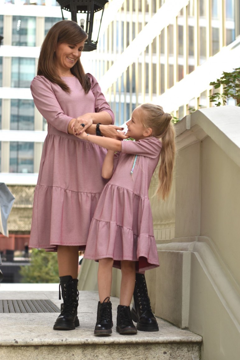 2DRESSES FOR MOTHER AND DAUGHTER  - FRILLS MAROON PINK